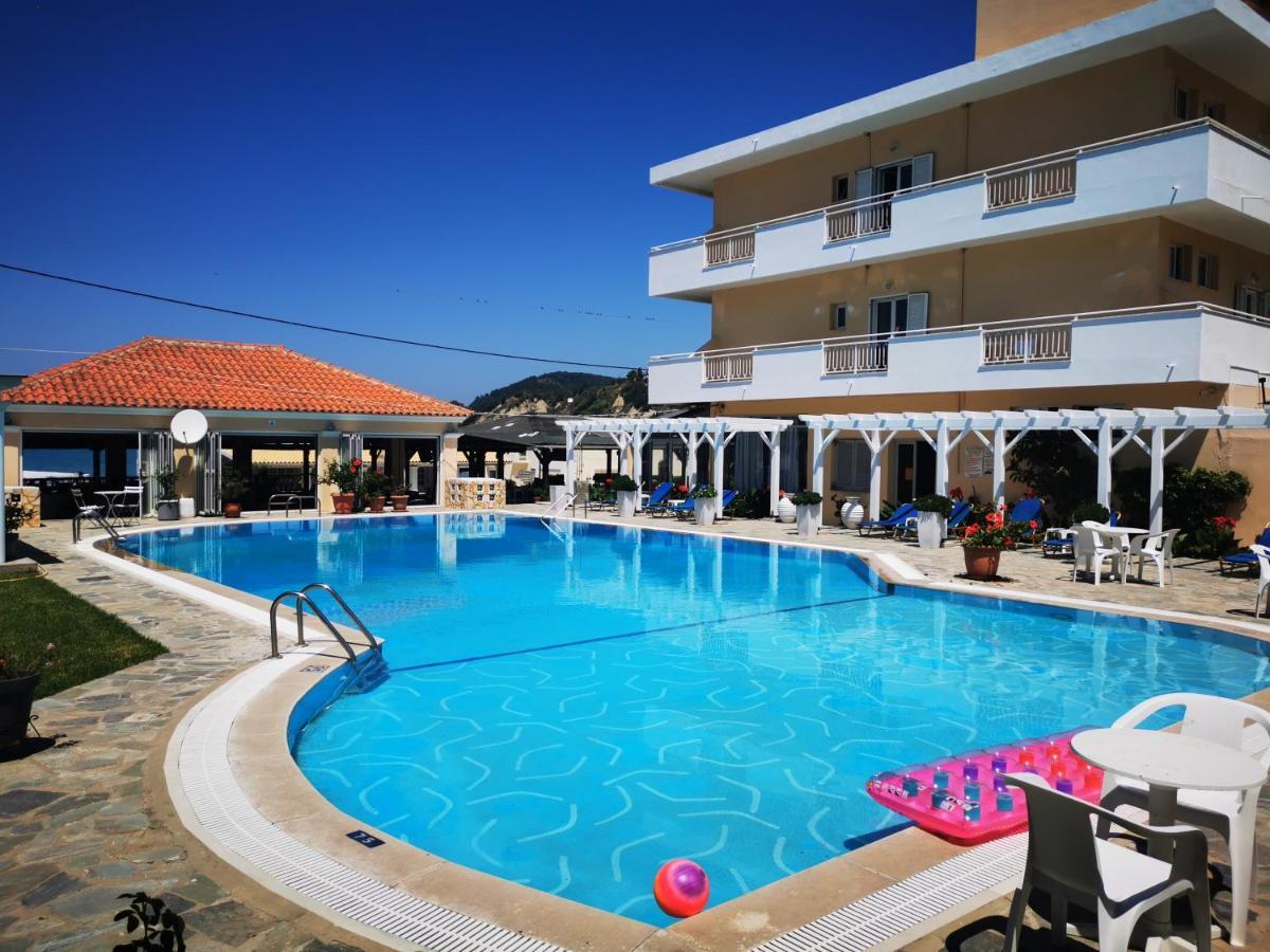 Nafsika Hotel Agios Stefanos Avliotes  Екстер'єр фото